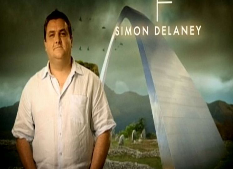 Simon Delaney