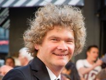 Simon Farnaby