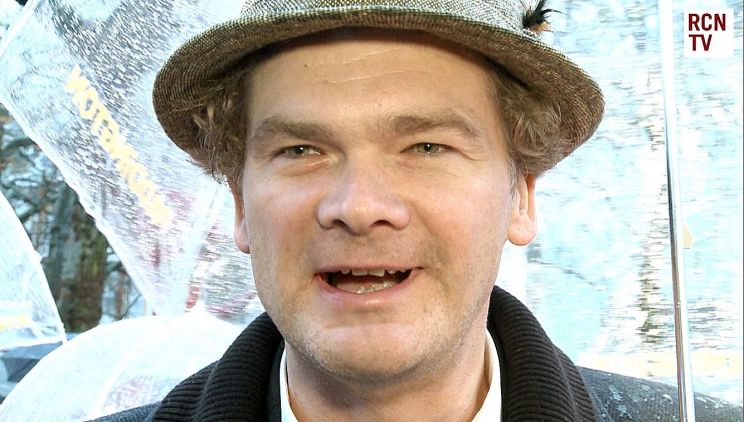 Simon Farnaby