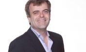 Simon Gregson