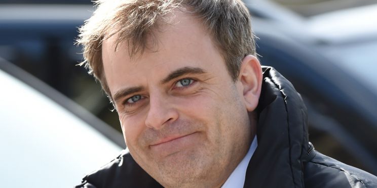 Simon Gregson