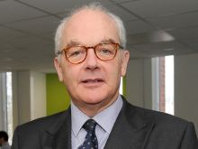 Simon Hayes