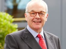Simon Hayes