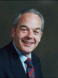 Simon Hayes