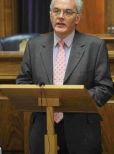 Simon Hayes