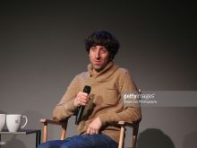 Simon Helberg