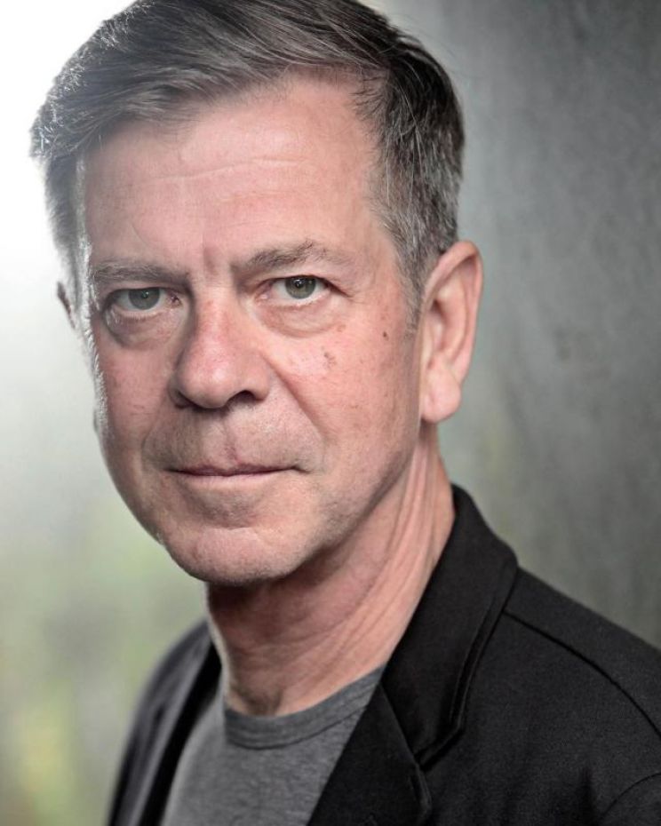 Simon Ludders