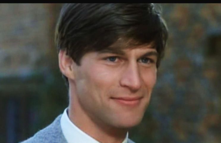 Simon MacCorkindale