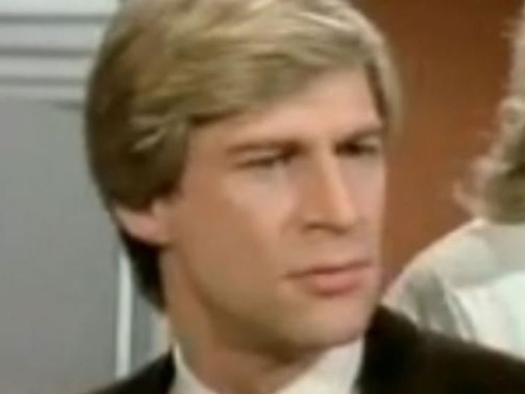 Simon MacCorkindale