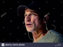 Simon McBurney