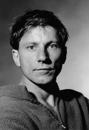 Simon McBurney