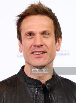 Simon Merrells