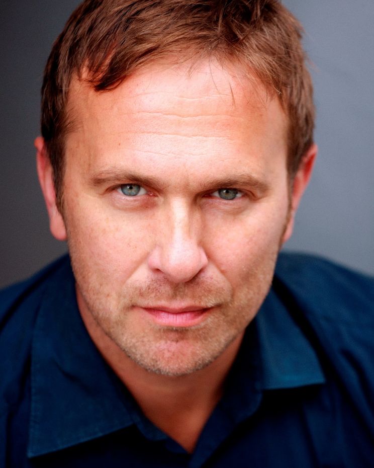 Simon Merrells