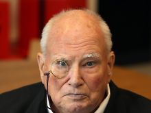 Simon Nye