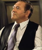Simon Oakland