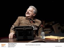 Simon Russell Beale