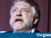 Simon Russell Beale