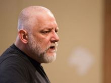 Simon Russell Beale