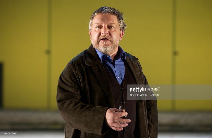 Simon Russell Beale