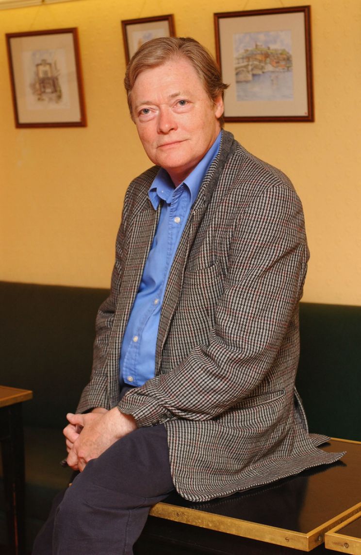 Simon Ward