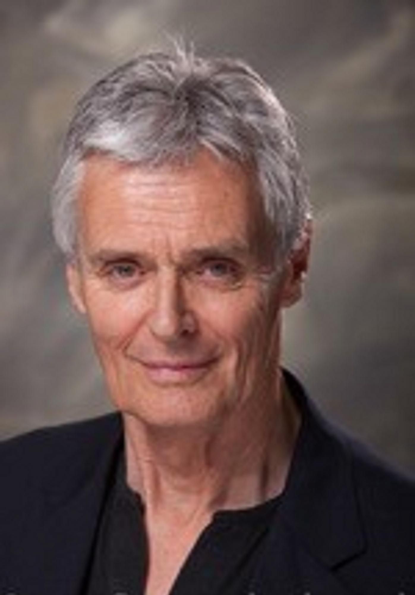 Pictures of Simon Williams