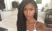 Simone Battle