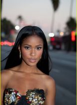 Simone Battle