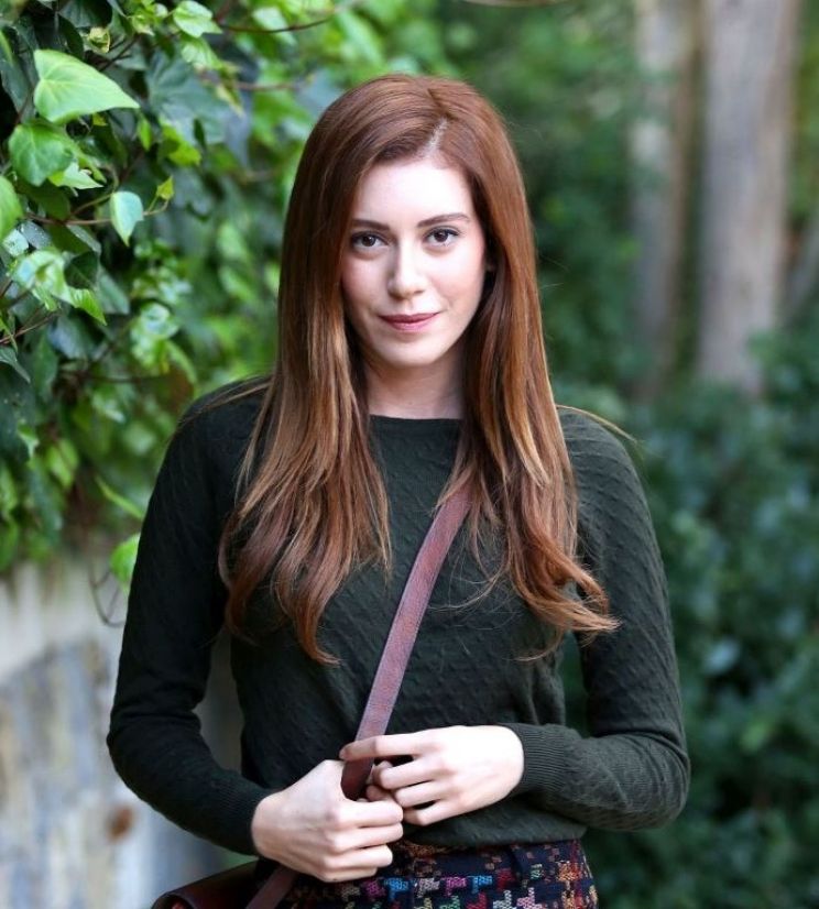 Sinem Kobal