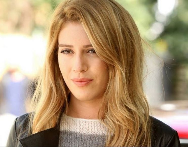 Sinem Kobal