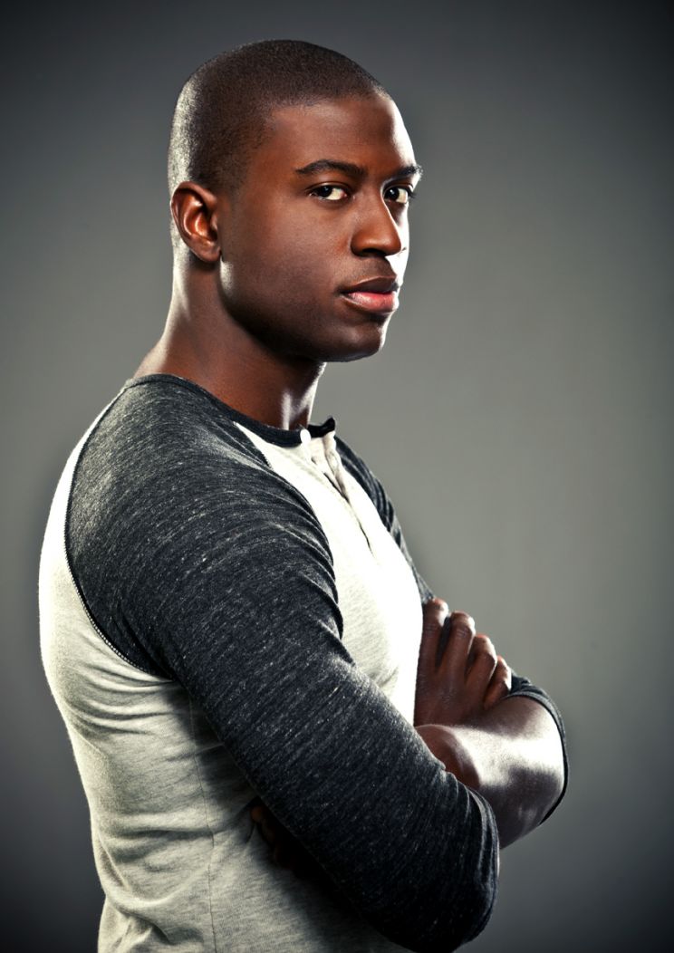 Sinqua Walls