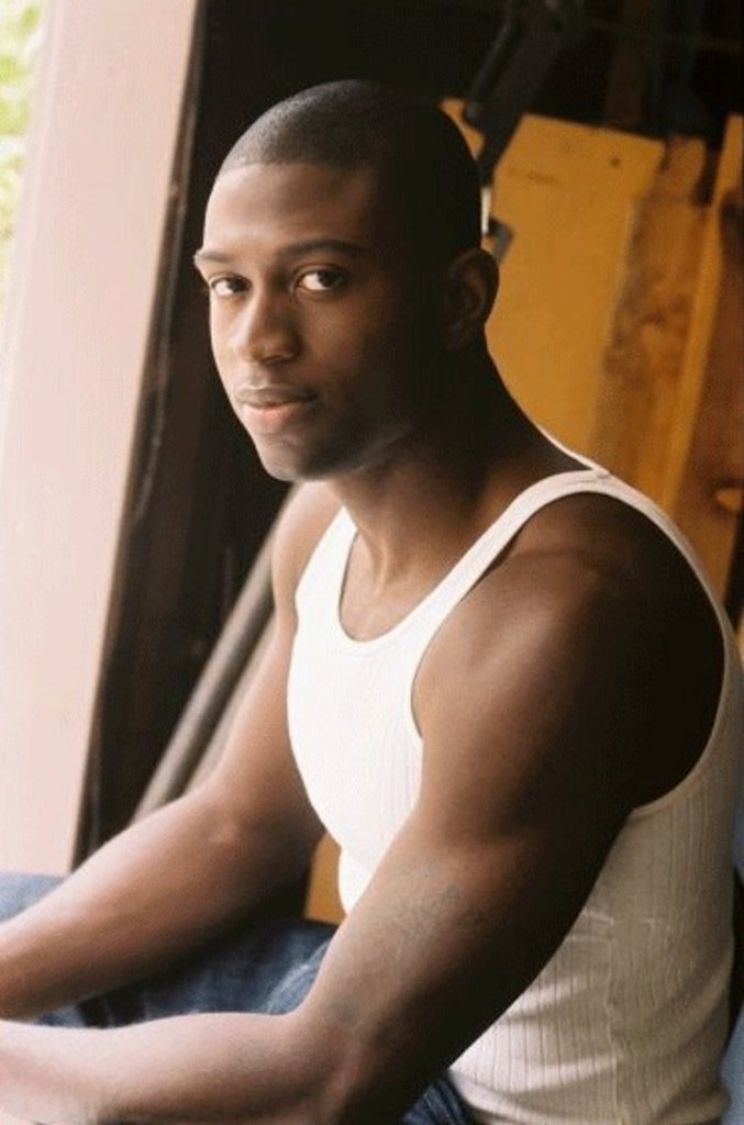 Sinqua Walls