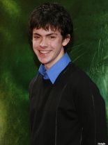 Skandar Keynes