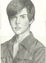 Skandar Keynes photo