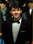 Skandar Keynes