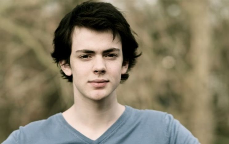 Skandar Keynes