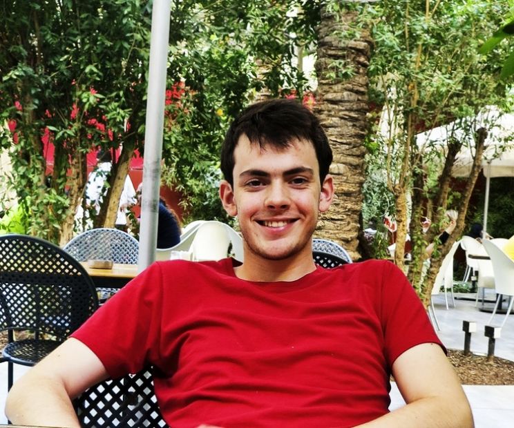 Skandar Keynes