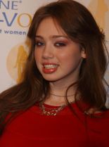 Skye Sweetnam photo