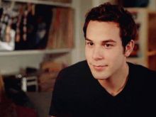 Skylar Astin