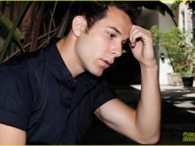 Skylar Astin