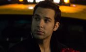 Skylar Astin