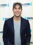 Skylar Astin