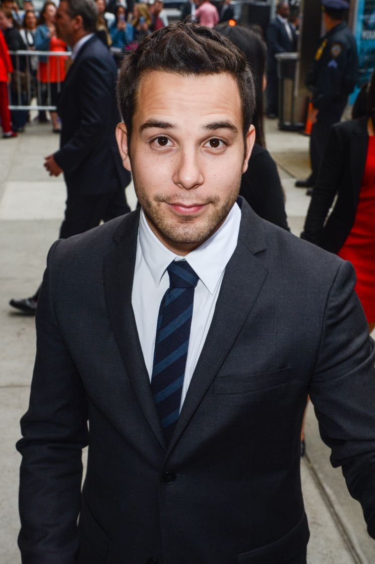 Skylar Astin