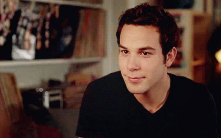 Skylar Astin