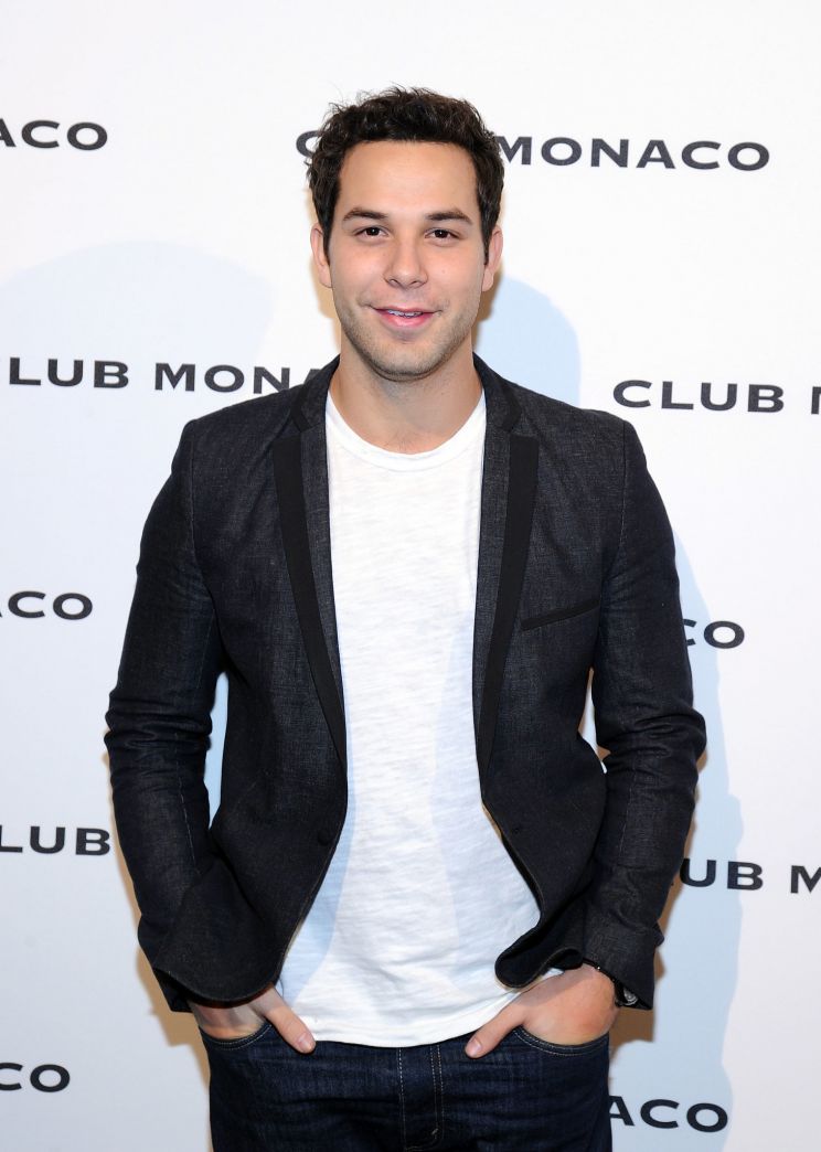 Skylar Astin