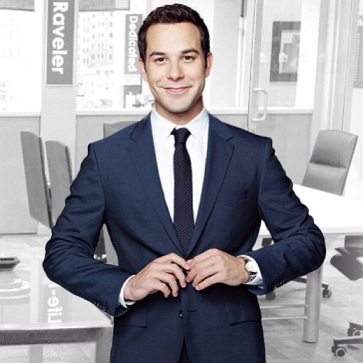 Skylar Astin