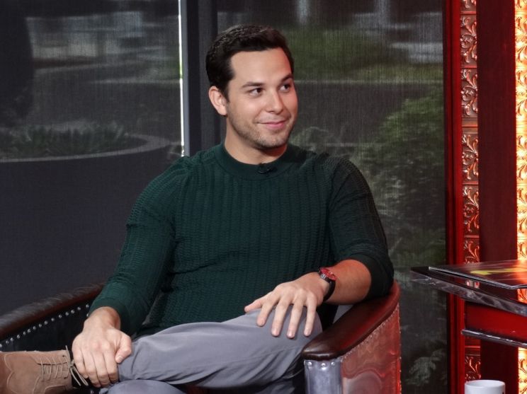 Skylar Astin