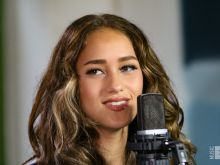 Skylar Stecker