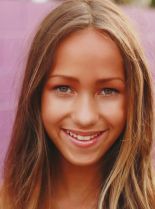 Skylar Stecker