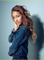 Skylar Stecker