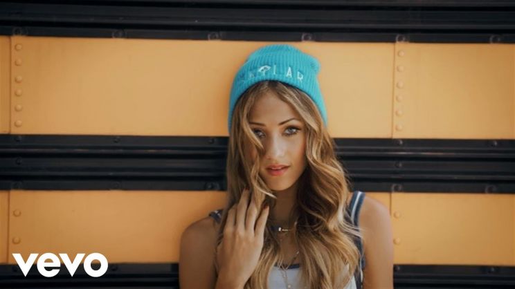 Skylar Stecker